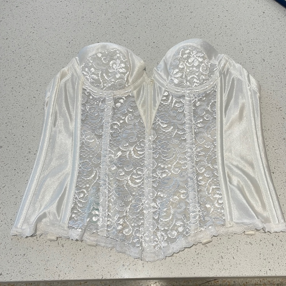 White bridal corset 32A
